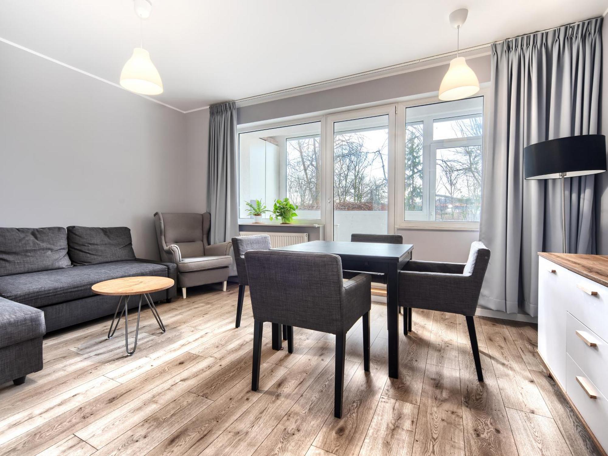 Platinium Zaspa - Pilotow 14 Gdańsk Exteriör bild